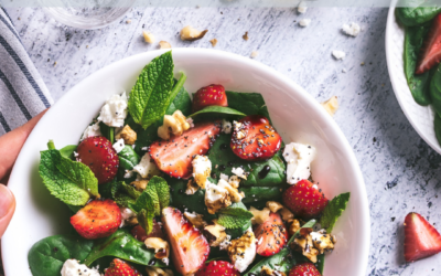Spinach and Strawberry Summer Salad