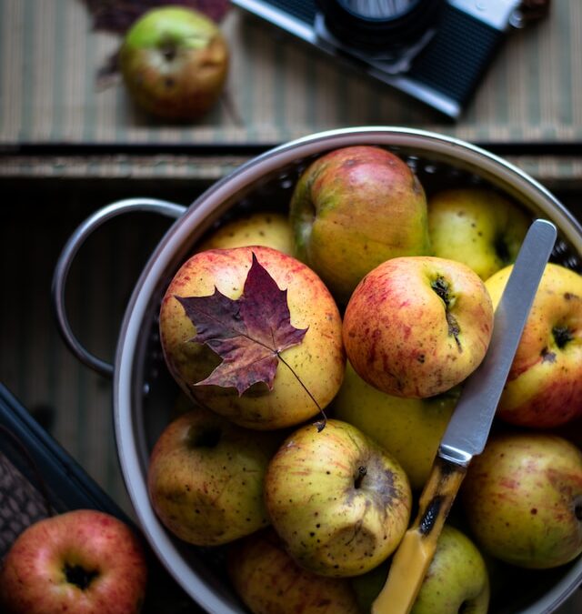 Fruits and Veggies to Munch Between Summer and Fall